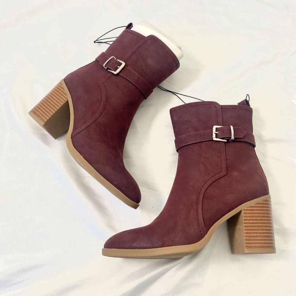 Mia NWOT Retro Boho Buckle Burgundy Berry Faux Leather High Heel Boots US 9 - Picture 2 of 7